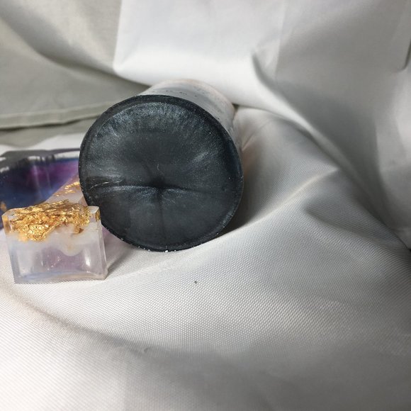 Resin Laugh Sign with 2 Votive Candle Holders - Picture 14 of 14